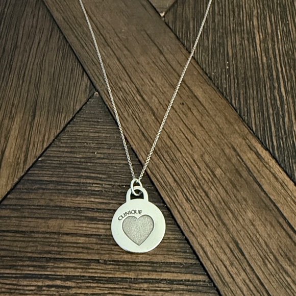 Tiffany & Co. 925 Sterling Silver Clinique Heart Pendant Necklace 18” Rare - Picture 2 of 5